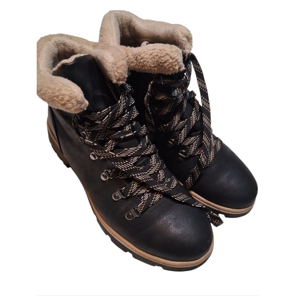 Time and Tru Black Faux-Fur Lined Lace-Up Hiker Boots Women's Size 9